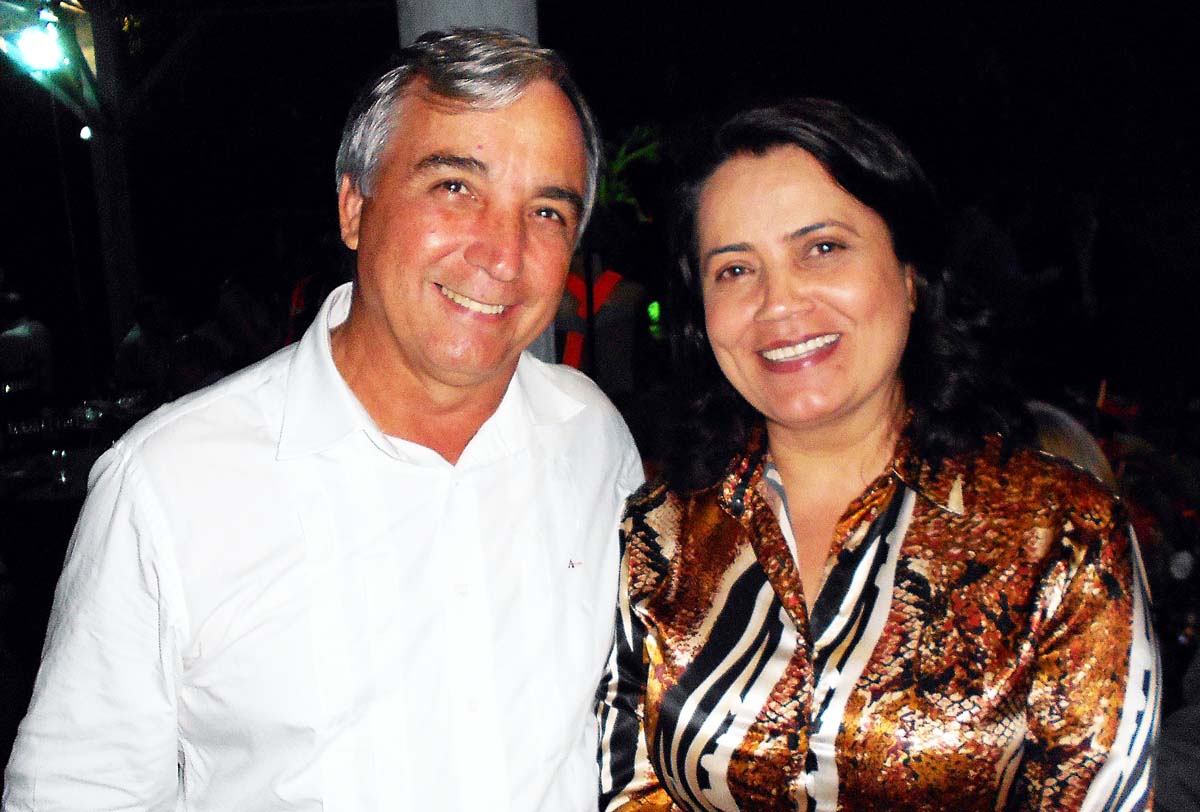 O empresário Jorge Velo e a deputada estadual Rosângela Reis